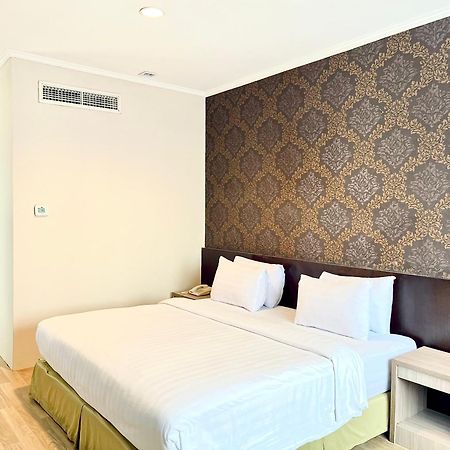 Royal Asia Hotel Palembang Esterno foto