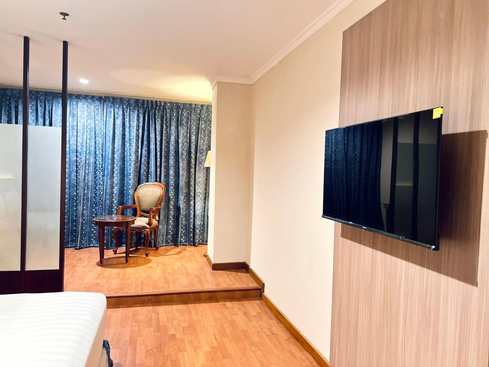 Royal Asia Hotel Palembang Esterno foto