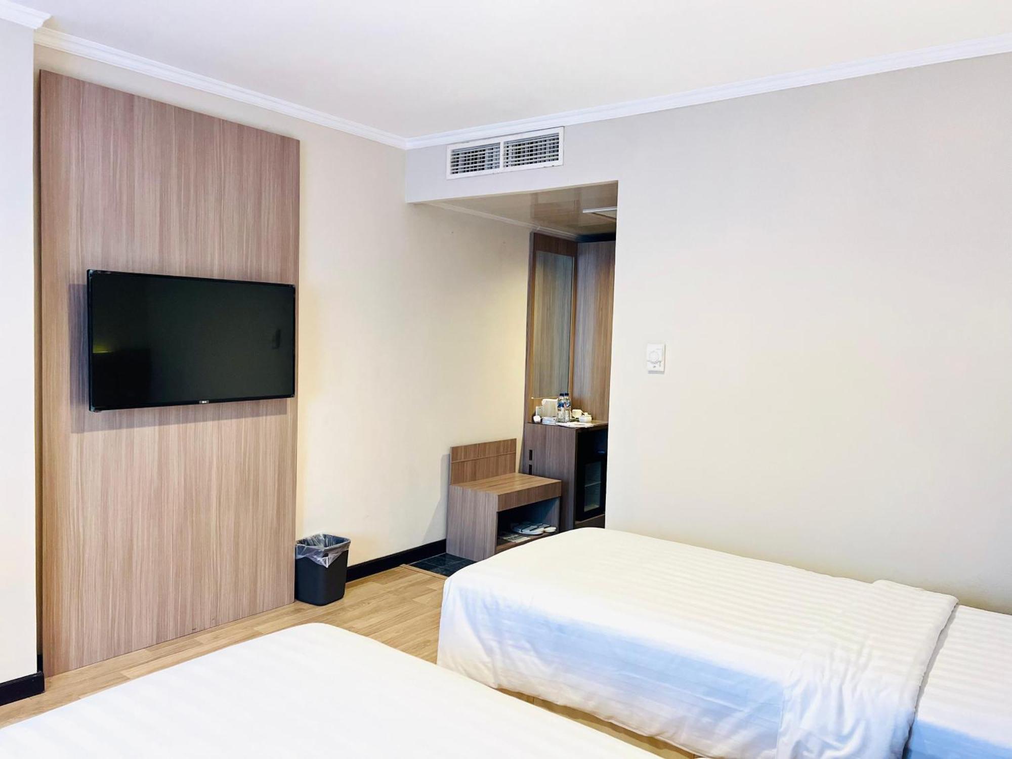 Royal Asia Hotel Palembang Esterno foto