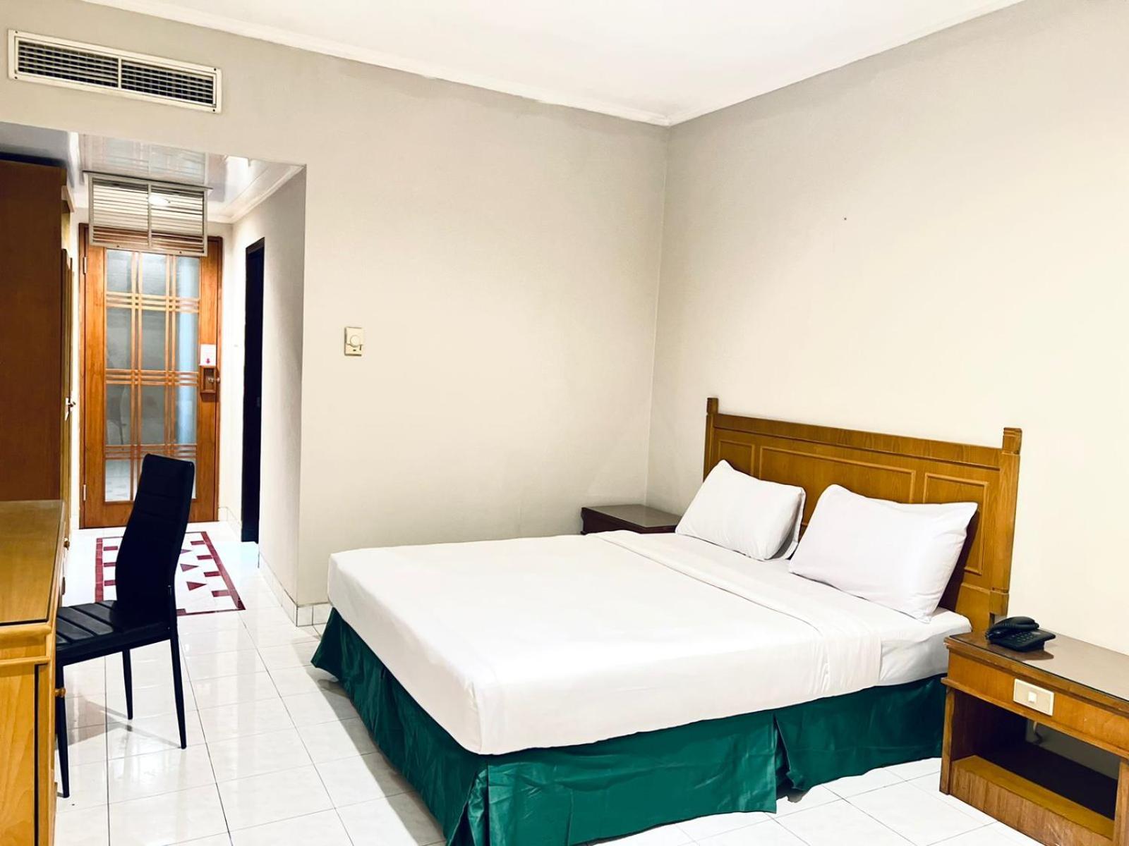 Royal Asia Hotel Palembang Esterno foto
