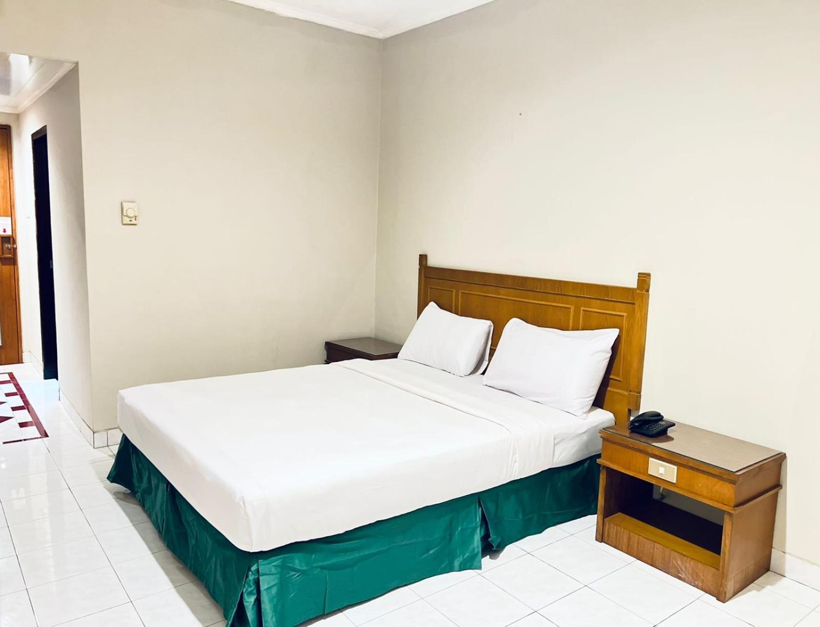 Royal Asia Hotel Palembang Esterno foto